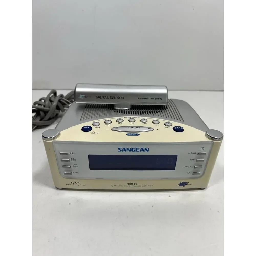 Sangean RCR-22 (AM-FM-AUX) Atomic Clock Radio Digital Tuning 2 Bands